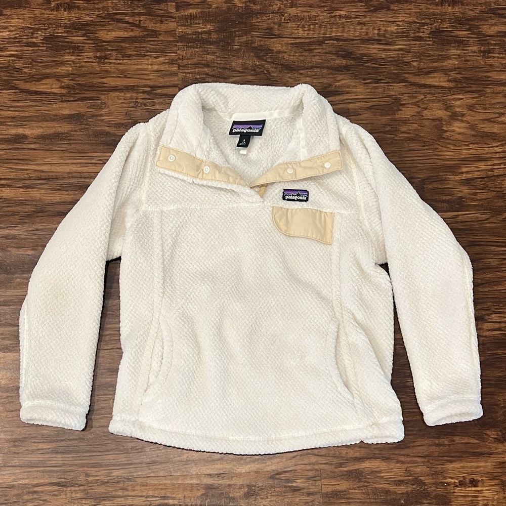 White and cream Patagonia pullover